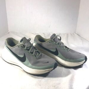 Nike Revolution 8 Light Army Black Jade Horizon Men's Running Sneakers Size 11
